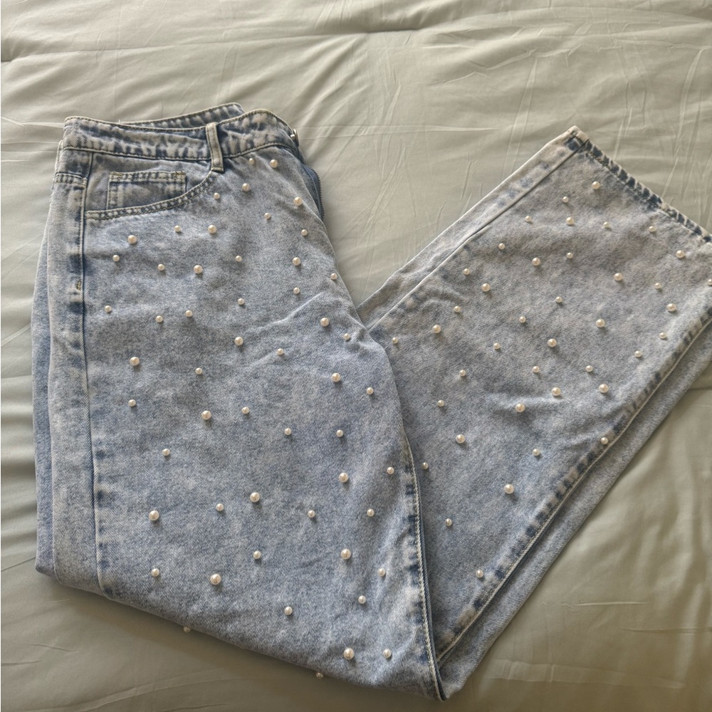 SHEIN Light Blue Pearl Studded Straight Leg Jeans